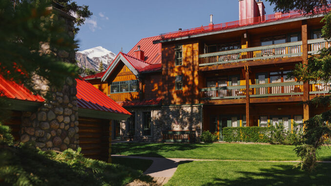 Lake Louise accommodation